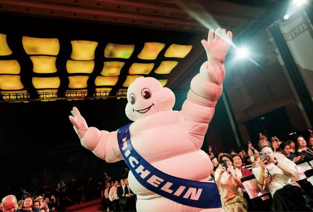 1898년 생으로 올해 127세인 미쉐린 비벤덤은 어딜 가나 인기다.