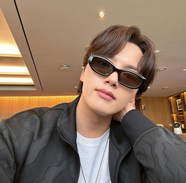 인스타그램 @yeojin9oo/ 여진구 