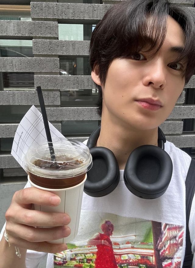 인스타그램 @songgeonhee/ 송건희 