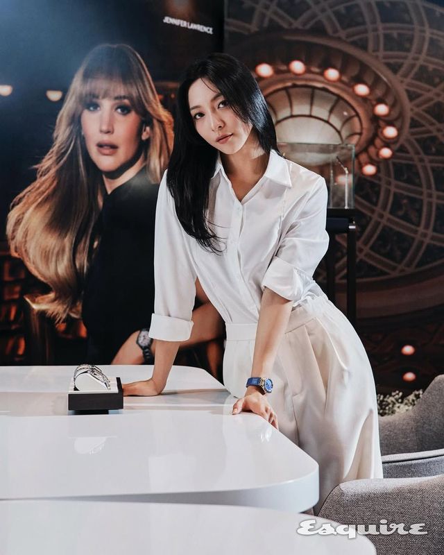 〈에스콰이어〉 론진 프리마루나 컬렉션 론칭 현장 with 루나