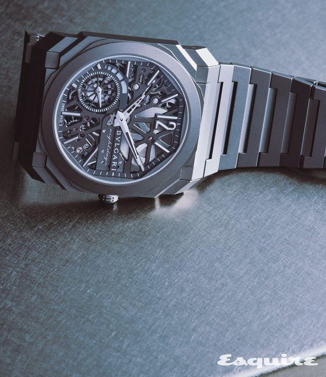 5.95mm 두께의 티타늄 케이스에 8일의 파워 리저브 기능을 갖춘 BVL 199 SK 칼리버를 장착했다. 스켈레톤 다이얼이 돋보이는 옥토 피니씨모 스켈레톤 8 데이즈 워치 3940만원 불가리.