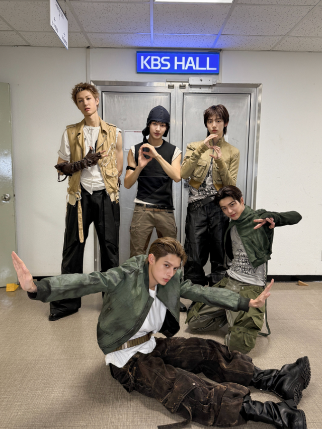 X @cortis_bighit/ 코르티스 