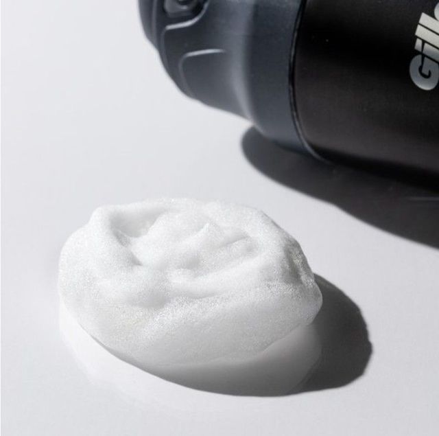 면도 트러블 잠재우는 쉐이빙 루틴 4 / 출처: 언스플래쉬