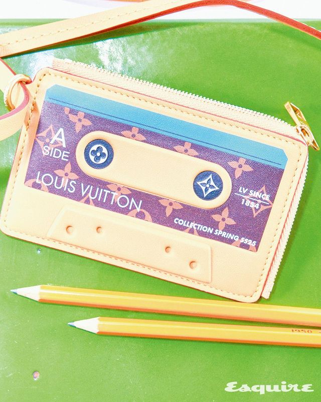  LV 테이프 카드 홀더 가격 미정 루이 비통.