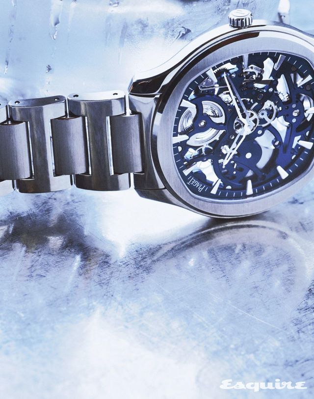 1200S1 셀프와인딩 무브먼트의 움직임을 감상할 수 있는 폴로 스켈레톤 워치 4450만원 피아제. 