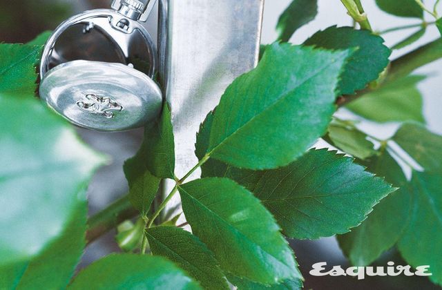 트리옹프 포켓 워치 네크리스 가격 미정 셀린느 옴므.