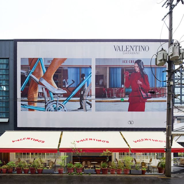 메종 발렌티노 2025 가을 컬렉션 팝업