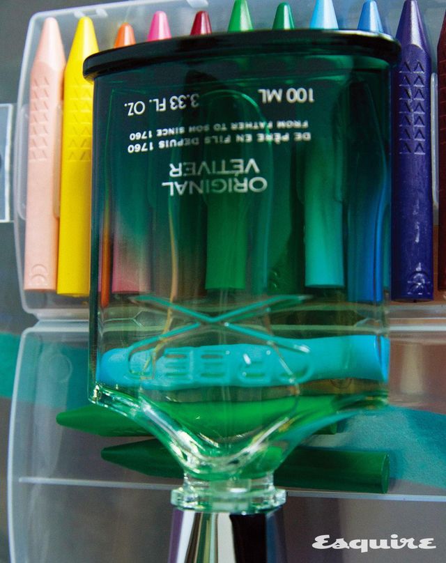 시원한 숲을 연상케 하는 시트러스와 베티버 노트가 특징인 오리지날 베티버 100mL/53만원 크리드.