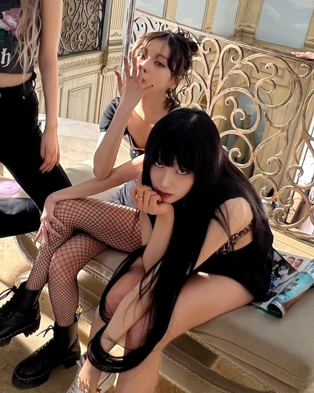 미니 3집 〈MY WORLD〉/ 출처 에스파 핀터레스트