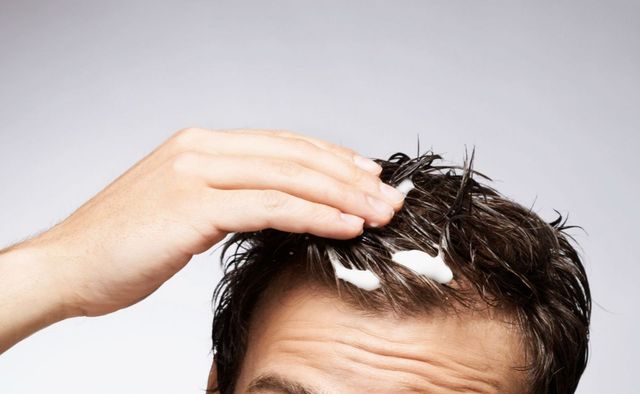 천연 헤어 팩으로 손상 모발 관리하기/ 출처 게티이미지