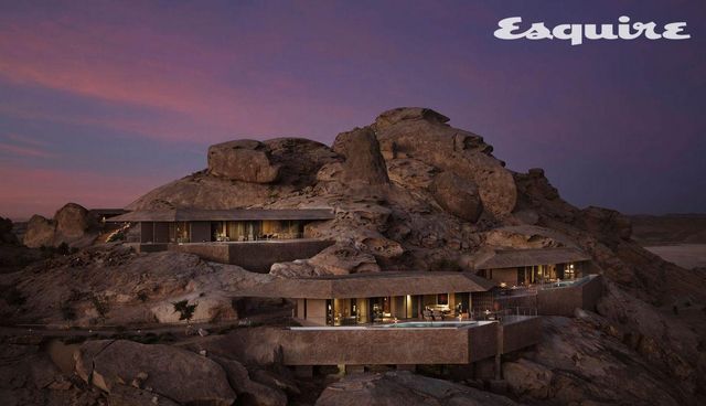 데저트 록 리조트. 