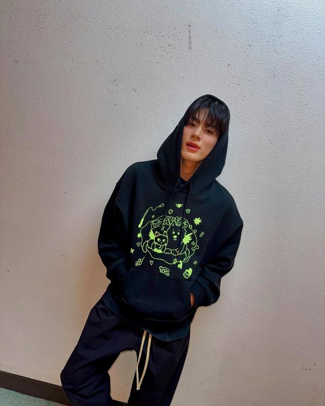 엔시티 드림(@nct_dream) 제노(@leejen_o_423)