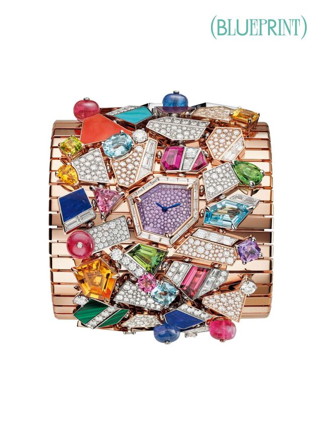 라운드 브릴리언트 컷 다이아몬드와 루벨라이트 비즈, 탄자나이트, 그린 투르말린으로 케이스와 브레이슬릿을 완성한 투보가스 에 콜로리 하이 주얼리 만체트 워치 불가리. 