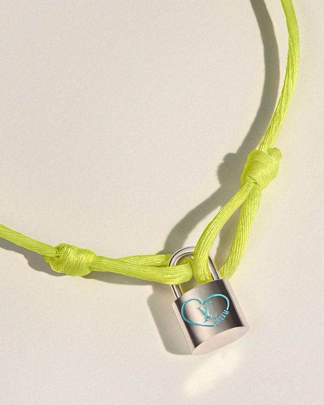 루이 비통 2025 실버 락킷 컬렉션