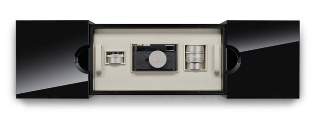 M11-D 100 YEARS OF LEICA Edition