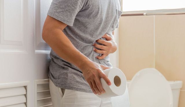 밤에도 계속되는 설사와 급격한 체중 감소, 혈변 주의/ 출처 게티이미지코리아