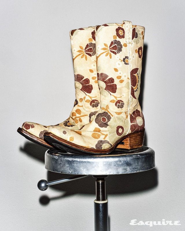 댈러스 카우보이 부츠 가격 미정 프라다.