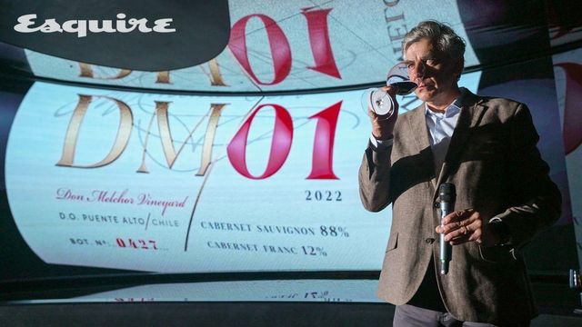 DM/01의 국내 론칭 이벤트를 진행한 비냐 돈 멜초의 CEO 겸 수석 와인메이커 엔리케 티라도(Enrique Tirado).