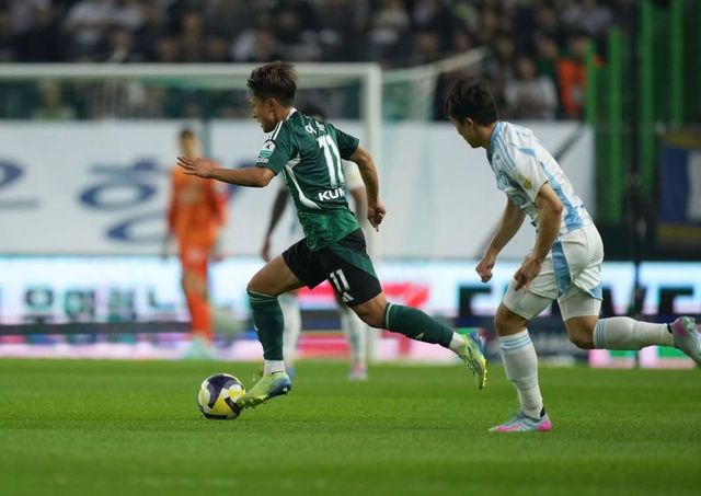 이승우의 플레이는 개인 기록보다 팀의 공격 효율을 우선하는 방향으로 전개된다. / 출처: 이승우 공식 인스타그램