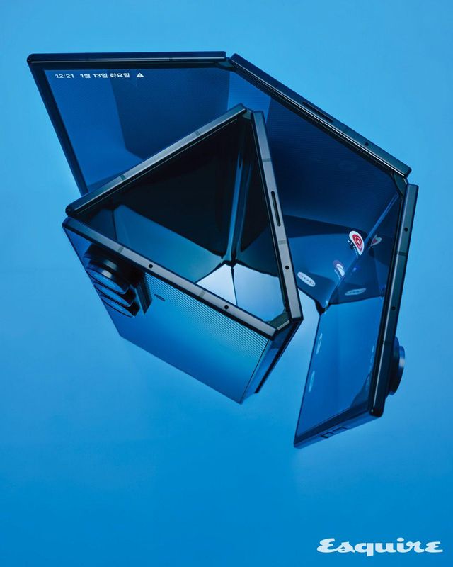 갤럭시 Z 트라이폴드 359만4백원 삼성전자.