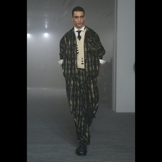 더블렛과 협업한 키즈러브게이트 슈즈 / 이미지 출처: 인스타그램(@kidslovegaite).