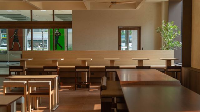 을지로입구역에 위치한 카페, 피그먼츠. 이미지 출처 : 피그먼츠 네이버 플레이스 