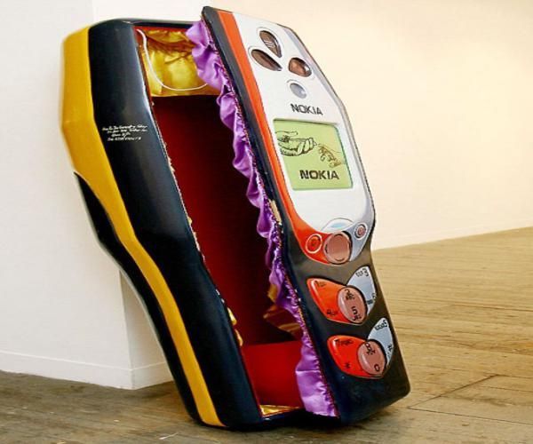 세스 케인과 그의 제자들이 만든 판타지 관들 | 출처: 케인 콰이 카펜트리 워크숍, 게티이미지