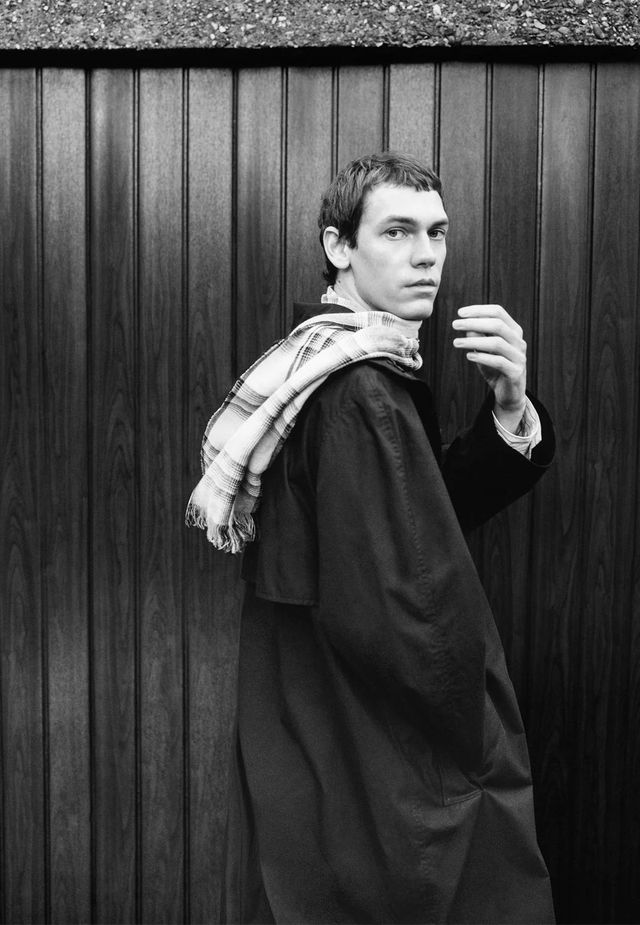 영국식 포엣 코어의 정수인 마가렛 호웰 / 이미지 출처 : 마가렛 호웰