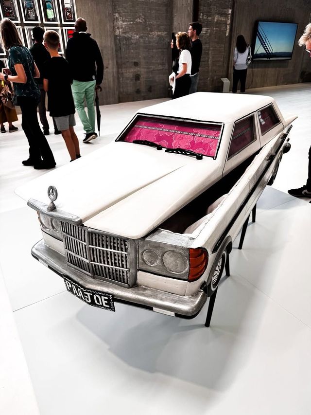 세스 케인과 그의 제자들이 만든 판타지 관들 | 출처: 케인 콰이 카펜트리 워크숍, 게티이미지