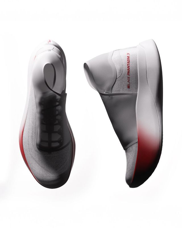 무게 약 199g이라는 초경량 설계가 돋보이는 S/LAB 판타즘 3 / 이미지 출처: 살로몬