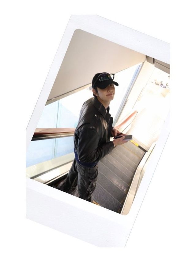 남찐찰 무한 생성 중인 김재원 / 이미지 출처: 인스타그램 @rlawodnjs_