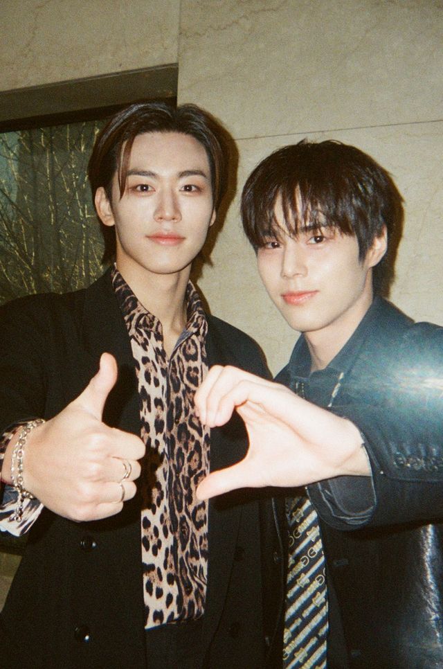 단독 콘서트 '비범 : BE 범' 백스테이지에서, 82MAJOR 박석준과 황성빈