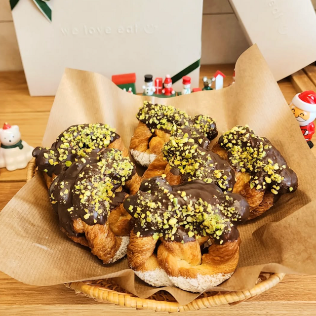 장시간 저온 숙성한 자연 발효 비건 식사 빵을 만드는 임동석 셰프의 빵집, 수밀 베이커리 / 이미지 출처: 수밀 베이커리 인스타그램