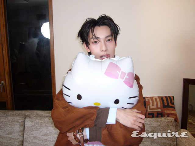 데뷔 이후 다시 만난 에스콰이어와 인터뷰를 진행한 립우