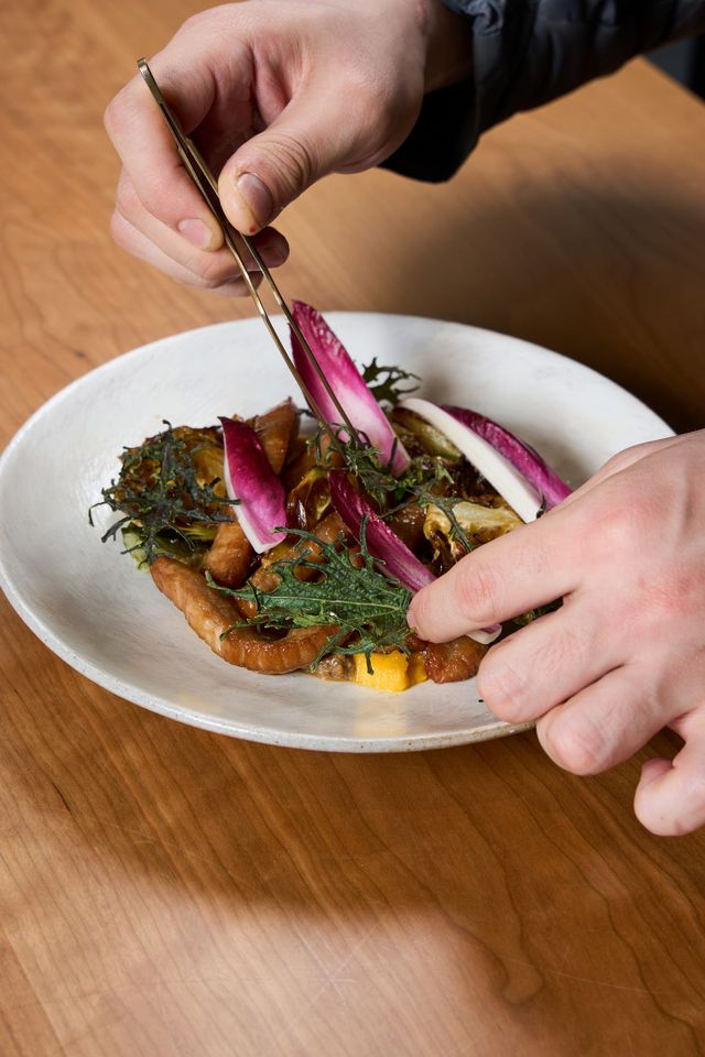 안국역 근처의 한옥 레스토랑으로, 정갈한 분위기 속에서 한식과 양식의 조화로운 메뉴를 제공한다. / 출처: 네이버 지도 업체 제공