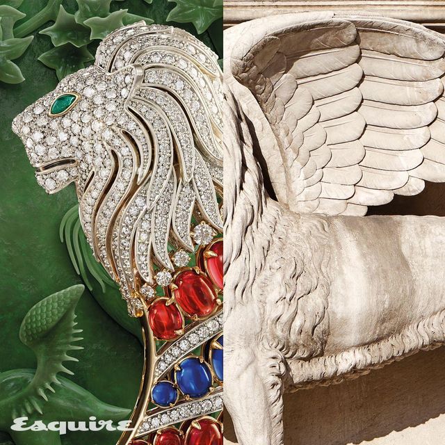 불가리와 베니스 비엔날레의 파트너십을 알리는 키비주얼 이미지. 베니스 비엔날레를 상징하는 사자상과 주얼리의 하모니로 해석된다. 