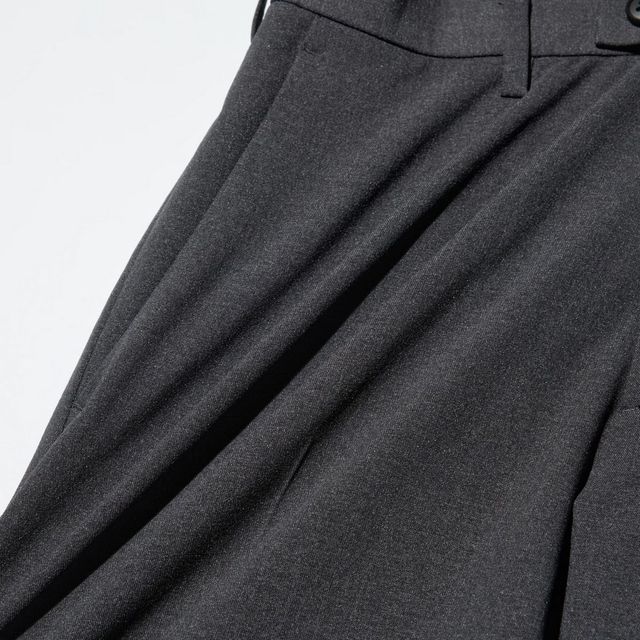 도레이와 유니클로가 공동 개발한 소재로 구현한 경량, 신축성, 드라이 기능을 갖춘 고기능 아이템. / 이미지 출처: 유니클로