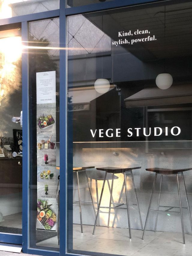 공간이 넓지 않아 캐치테이블로 예약 후 방문하길 추천한다. / 출처: 베지 스튜디오 인스타그램