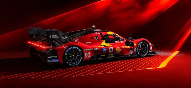 RM 43-01 투르비용 스플릿 세컨즈 크로노그래프 페라리의 영감이 된 페라리 499P / 이미지 출처 : 리차드 밀