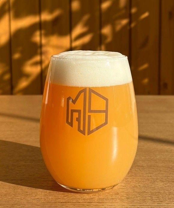 M9 IPA로 열대과일과 시트러스의 향을 느낄 수 있다. / 이미지출처: 네이버 지도 업체 제공 이미지