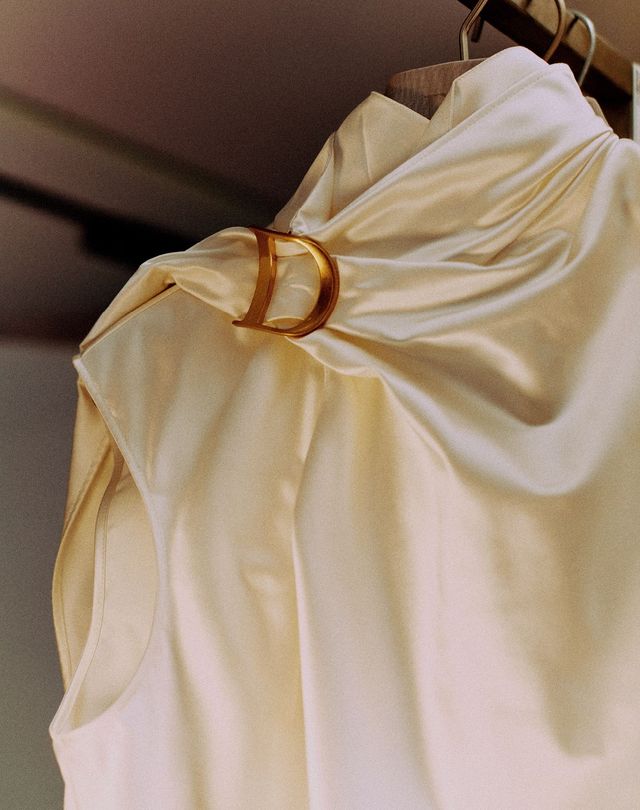 파리 디올 레디투웨어 아틀리에에서 2026 Winter 남성복 컬렉션을 준비하는 모습