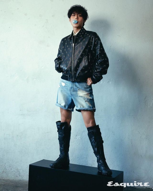 2025년 〈에스콰이어〉 5월호 화보로 만난 박지훈 / 이미지 출처: 에스콰이어