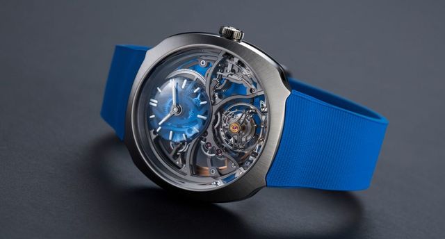 스켈레톤 구조의 무브먼트와 6시 방향 플라잉 투르비용을 전면에 드러낸다. / 이미지 출처 : 모저앤씨 