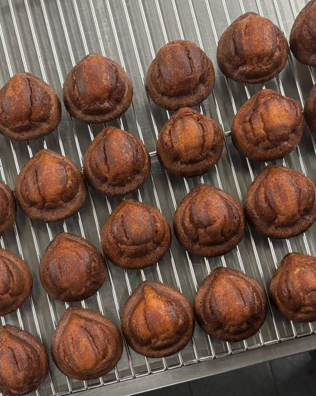 초코 버터떡을 판매하는 새들러하우스/ 이미지 출처: 인스타그램 @saddlerhaus_bakery