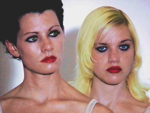 25년 넘게 이어지는 VB 시리즈 / 이미지 출처: Vanessa Beecroft