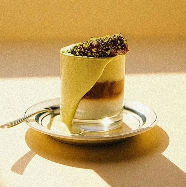 나폴리 대표 디저트를 재해석한 성민수 파티시에의 ‘트레스드’