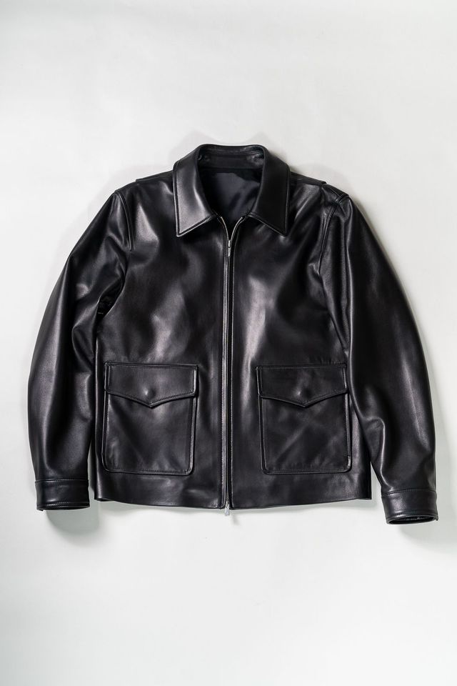 벌브 램스킨 레더 자켓 / 이미지 출처: 벌브 블로그