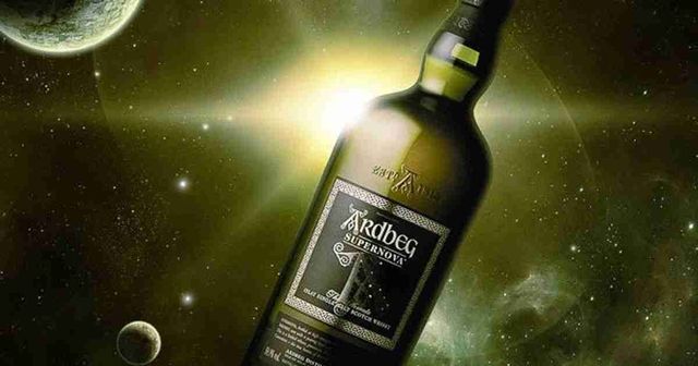 아드벡 우주실험 기념 위스키 / 이미지 출처: 아드벡 공식 홈페이지