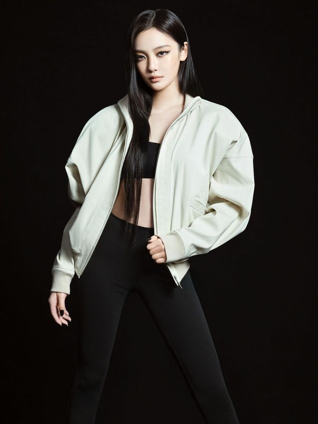 구찌의 글로벌 브랜드 엠버서더가 된 닝닝 / 이미지 출처: @imnotningning