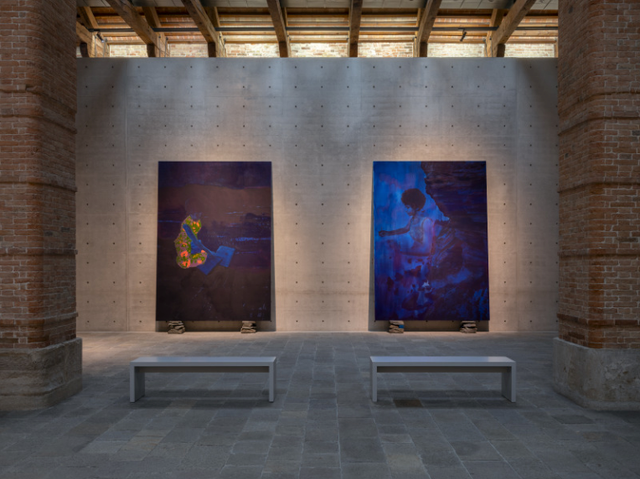 전시 중인 로나 심슨의 작품 / 이미지 출처: 보테가 베네타.